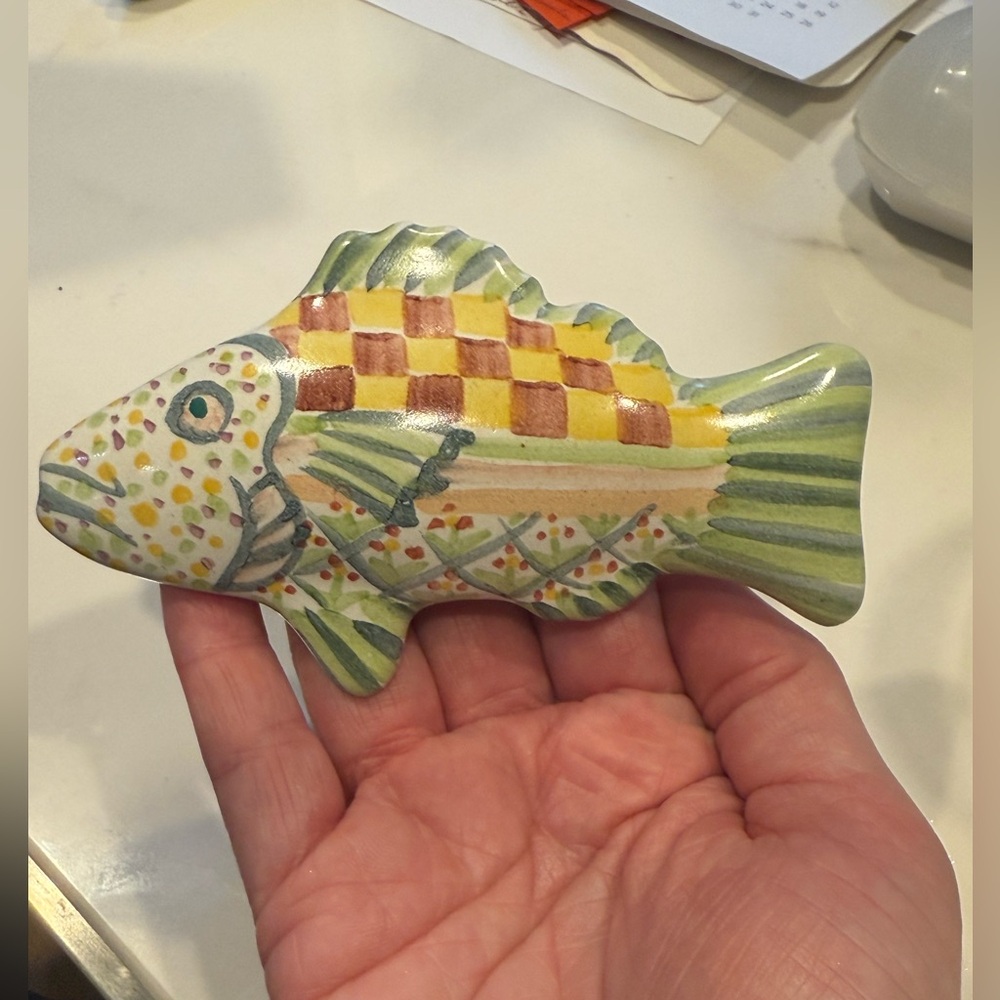 MacKenzie-Childs Ceramic Fish Knob – Handpainted Checkered Design Only One Knob - Picture 2 of 13